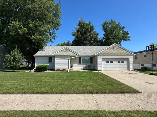 317 Clary Street, Worthington, MN 56187