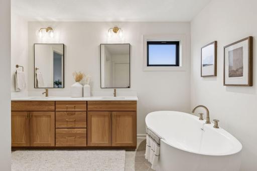 6200 Harkness Alcove S, Cottage Grove, MN 55016