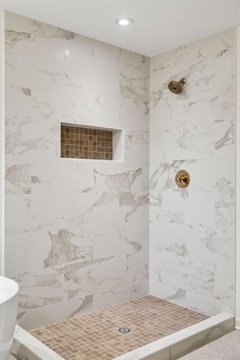 Enjoy a warm shower in your spacious Owners shower