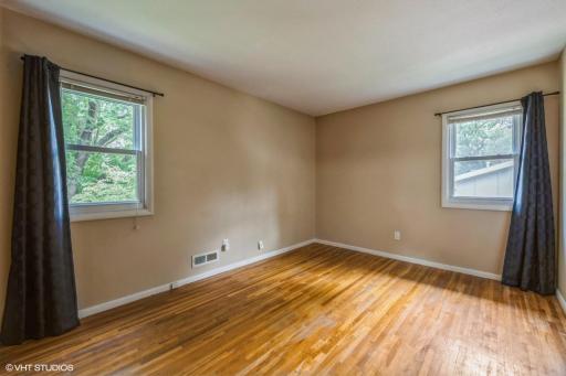 10628 Direct River Drive NW, Minneapolis, MN 55433