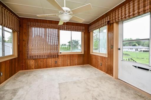 10 Three Season Porch II.jpg