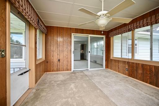 9 Three Season Porch I.jpg