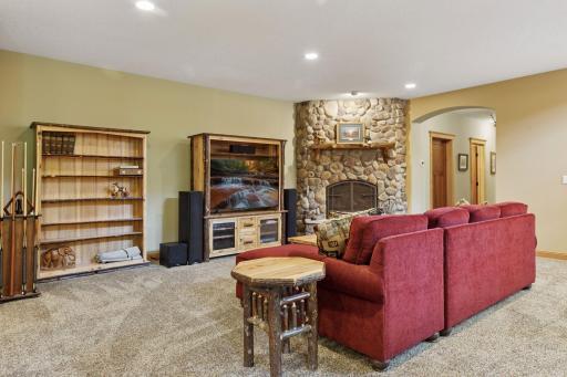 9449 Ehler Avenue SE, Delano, MN 55328