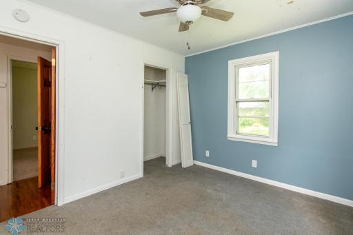 809 18th Street N, Moorhead, MN 56560