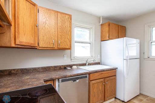809 18th Street N, Moorhead, MN 56560