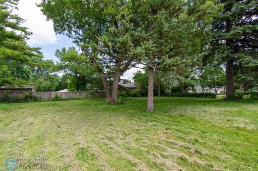 809 18th Street N, Moorhead, MN 56560