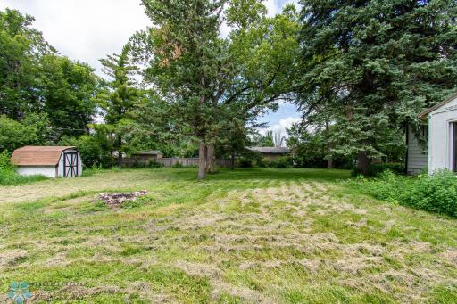 809 18th Street N, Moorhead, MN 56560
