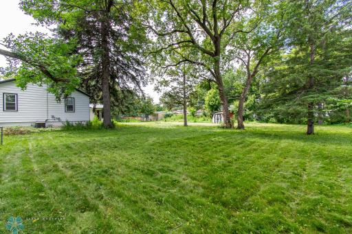 809 18th Street N, Moorhead, MN 56560