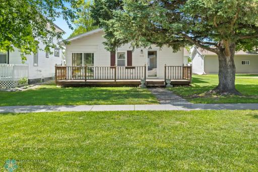 312 6th Avenue N, Casselton, ND 58012