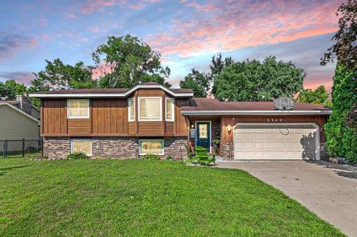5569 Asbury Street, Shoreview, MN 55126