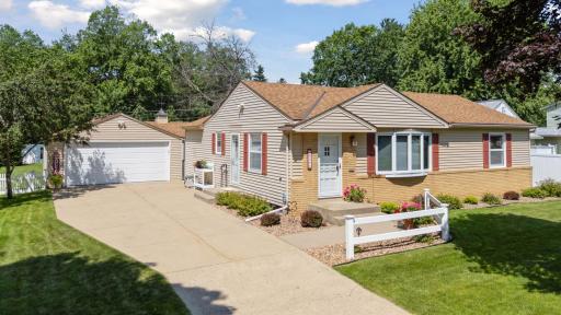 8300 Sheridan Avenue South - Spacecrafting - 0001.jpg