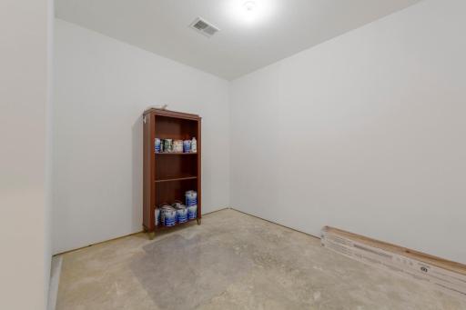 49 Storage_lower.jpg