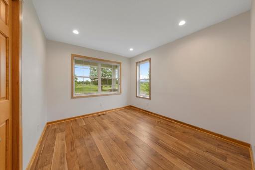 34 Bedroom 2.jpg