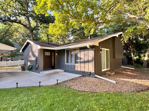 1414 W Danube Road, Minneapolis, MN 55432