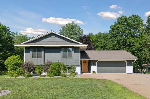 7573 Patti Drive, Lino Lakes, MN 55014