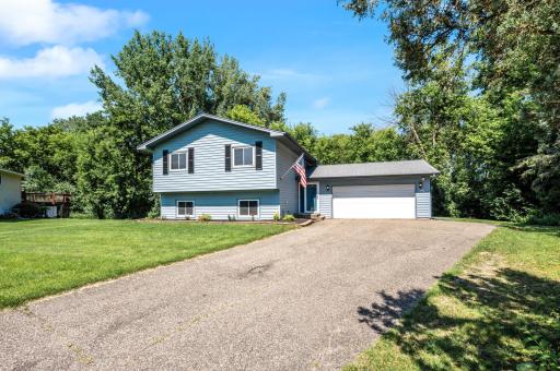 1275 Halper Place, White Bear Lake, MN 55110