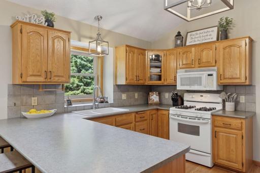 12590 88th Place N, Maple Grove, MN 55369