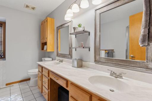 12590 88th Place N, Maple Grove, MN 55369