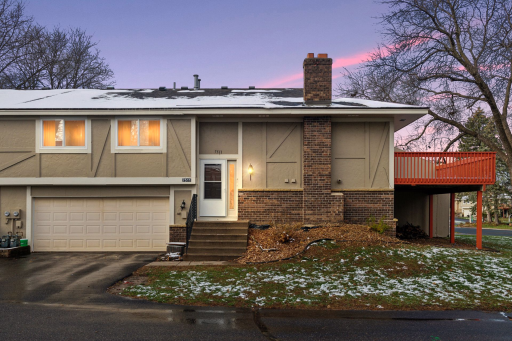 7511 Zinnia Way, Maple Grove, MN 55311