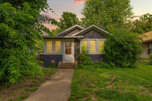 3233 42nd Avenue S, Minneapolis, MN 55406