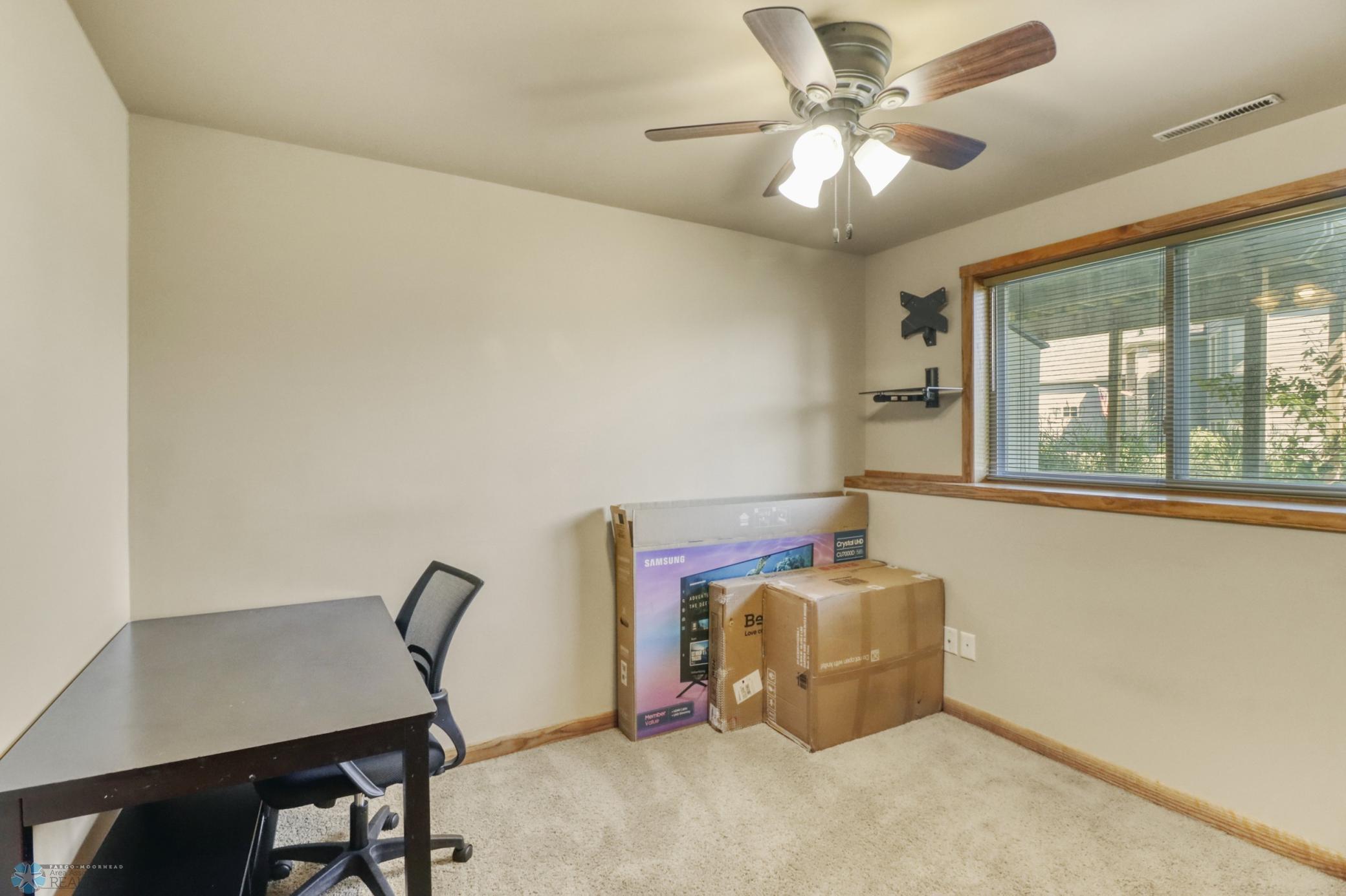 Basement Bedroom2_2.JPG