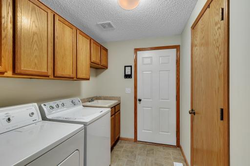 136 Garner Circle, Montrose, MN 55363