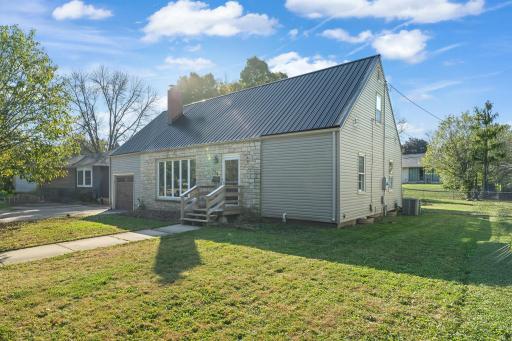 339 South Street, Owatonna, MN 55060