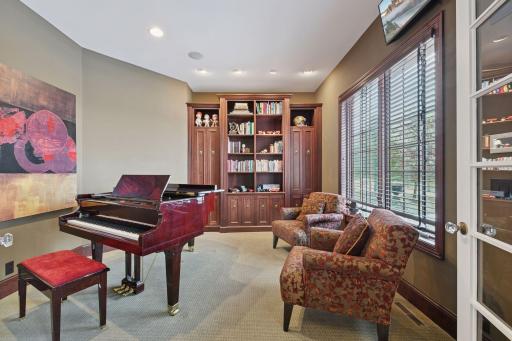 315 Calamus Circle, Hamel, MN 55340