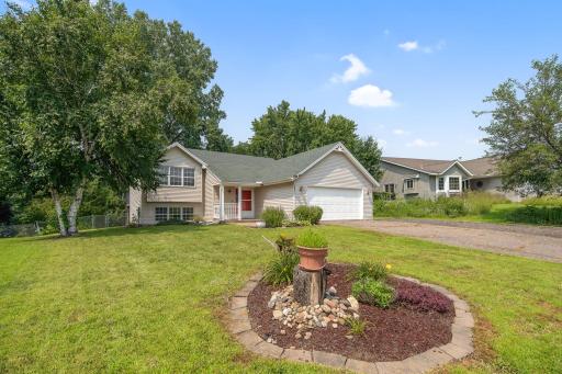 1571 Summit Avenue, Saint Paul Park, MN 55071