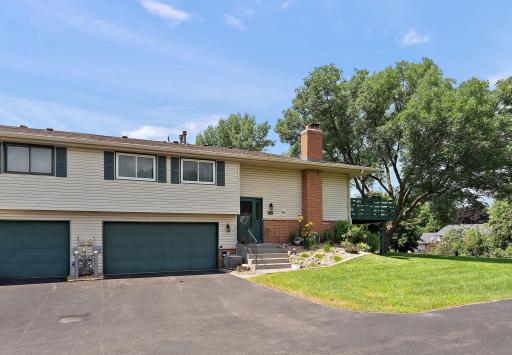 1022 E 145th Street, Burnsville, MN 55337