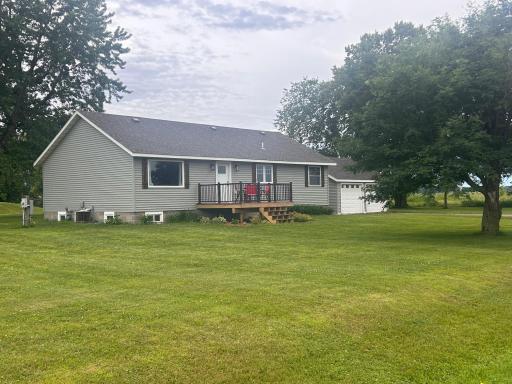 211 W Minnesota Avenue, Randall, MN 56475
