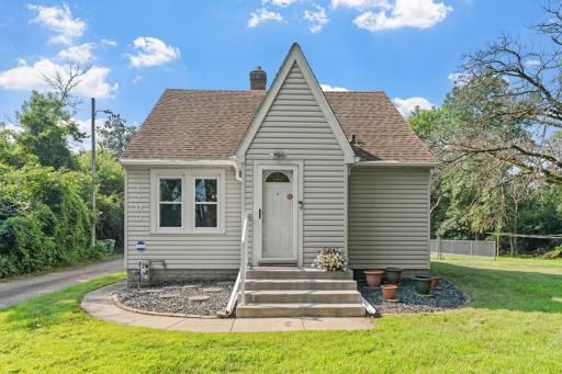 1200 89th Avenue NE, Minneapolis, MN 55434