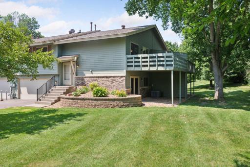 11115 Vessey Circle, Minneapolis, MN 55437