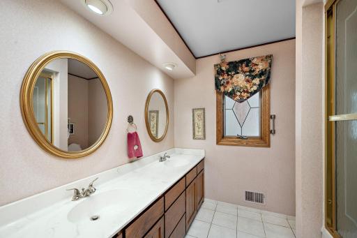 1848 Shorewood Lane, Mound, MN 55364