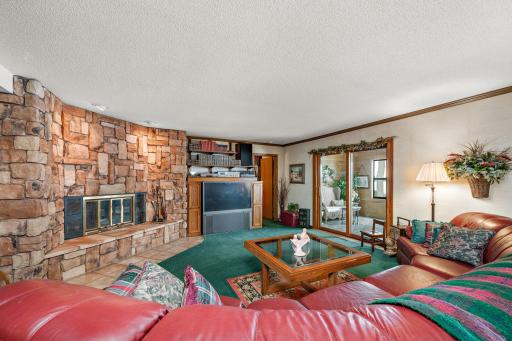 1848 Shorewood Lane, Mound, MN 55364