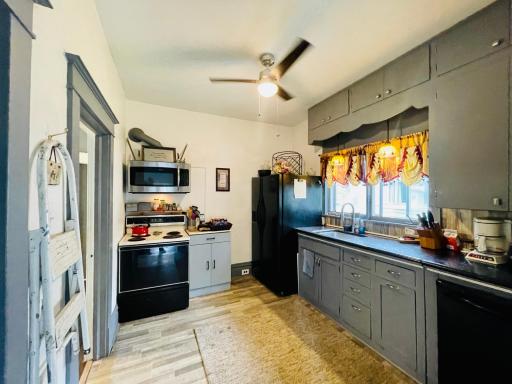 2603 5th Avenue E, Hibbing, MN 55746