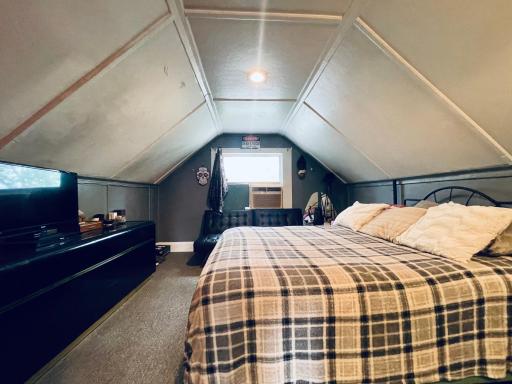 2603 5th Avenue E, Hibbing, MN 55746