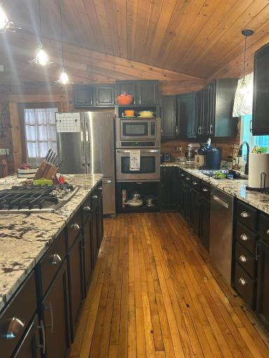 35272 560th Avenue, Warroad, MN 56763