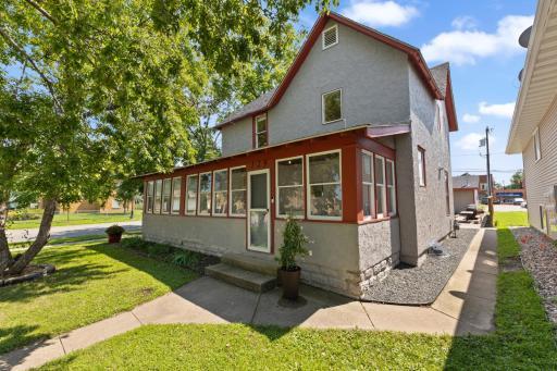 129 E Church Street, Belle Plaine, MN 56011