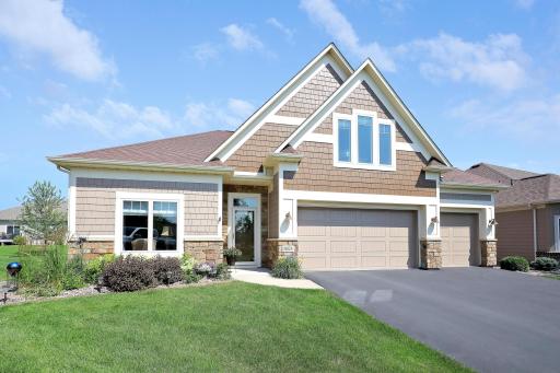 8824 Upper 7th Place N, Lake Elmo, MN 55042