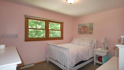 Second bedroom...