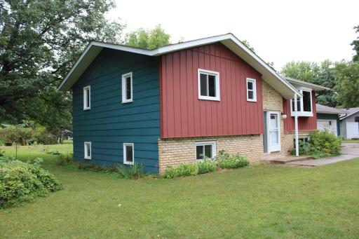 4936 Bluehill Circle, South Haven, MN 55382