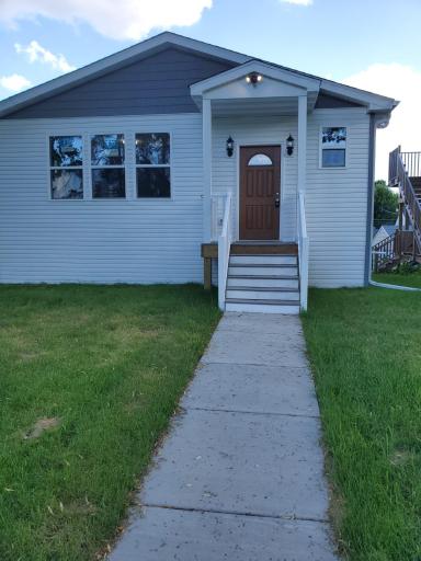 1884 Ames Avenue, Saint Paul, MN 55119