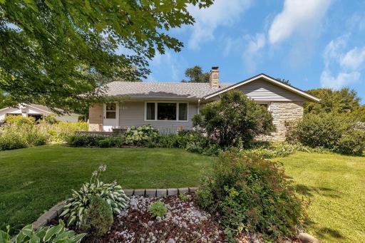 648 Bluff Street NE, Hutchinson, MN 55350