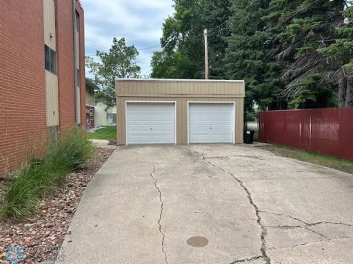 1704 6th Avenue S, Moorhead, MN 56560