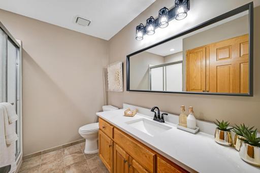 12401 94th Avenue N, Maple Grove, MN 55369