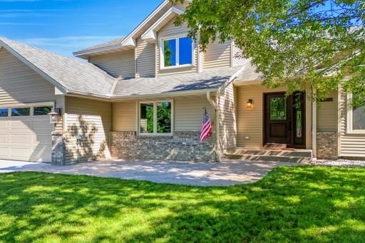 12401 94th Avenue N, Maple Grove, MN 55369