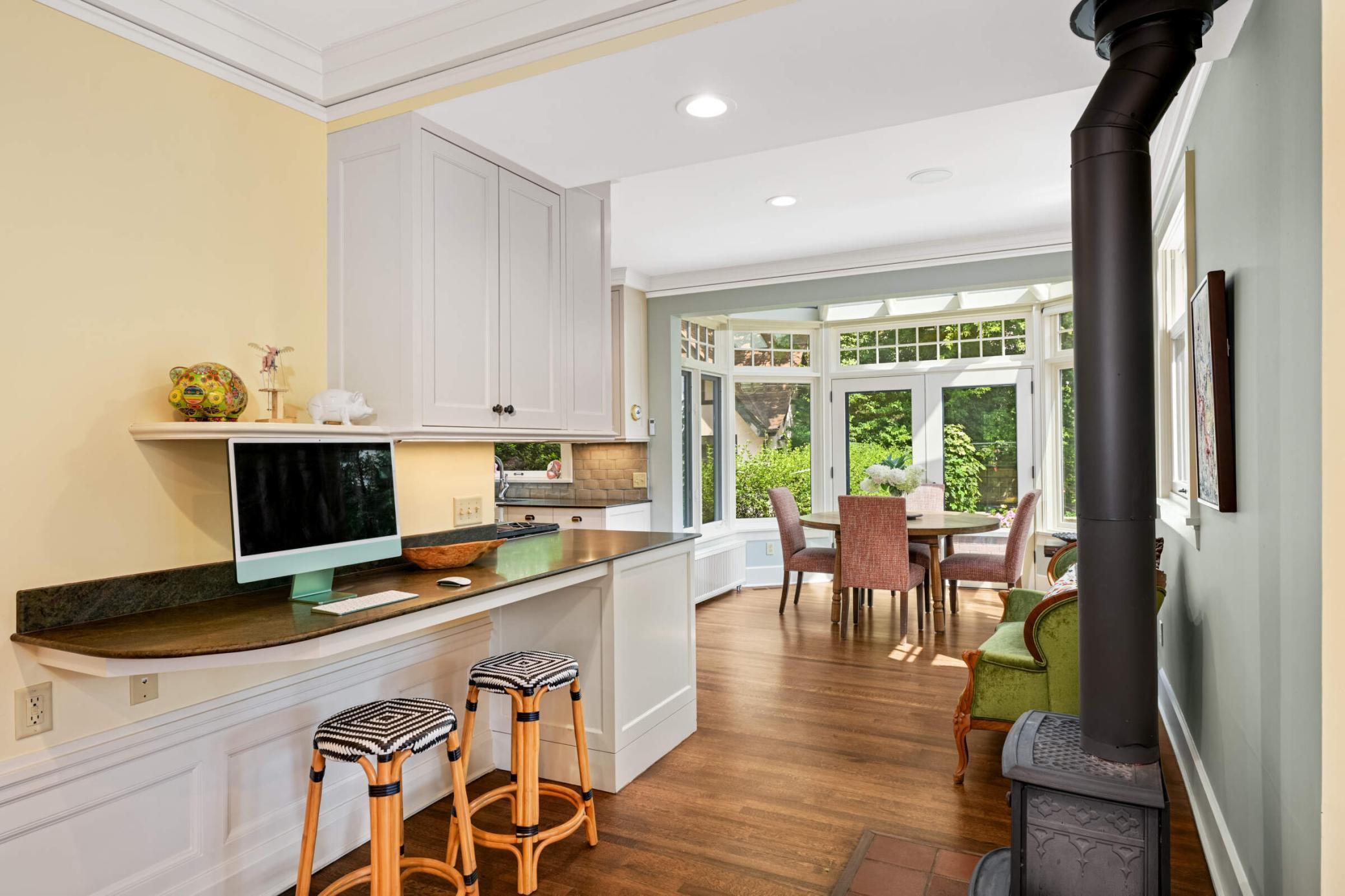 Home computer and work station.