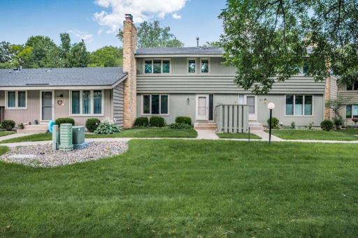 182 Windsor Court, Saint Paul, MN 55112