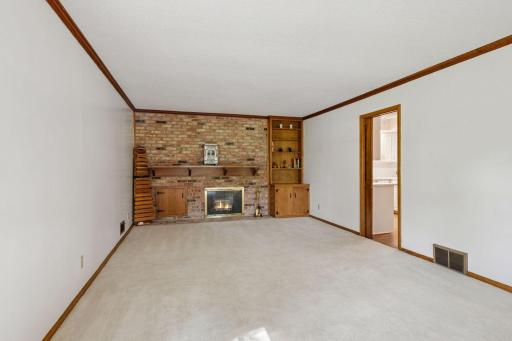 6528 Ridgeview Drive, Minneapolis, MN 55439